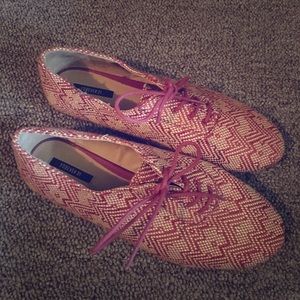 Cute forever 21 shoes. Size 8.