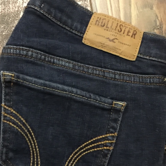 Hollister Jeans - Picture 2 of 4