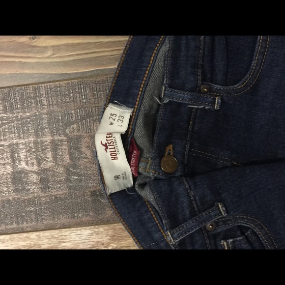 Hollister Jeans - Picture 3 of 4