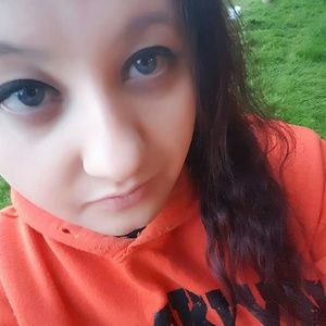 Meet your Posher, Tessa