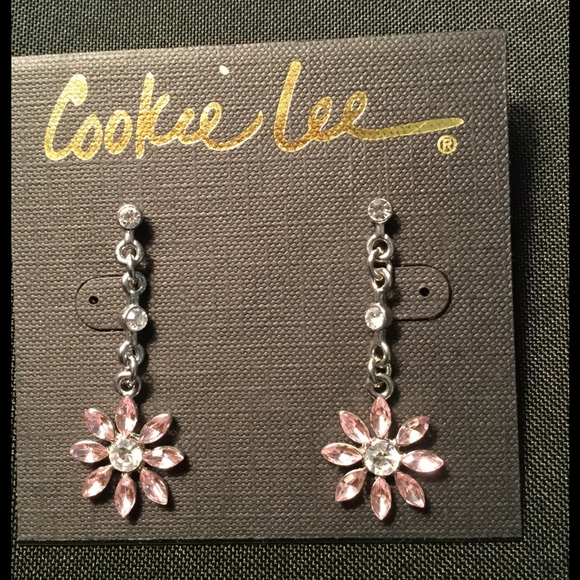 Pink Daisy earrings