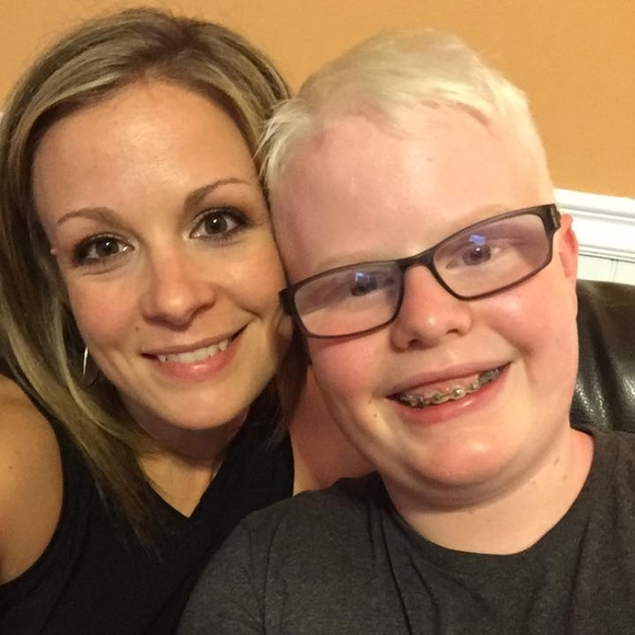 Meet your Posher, Amanda