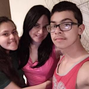 Meet your Posher, Veronica