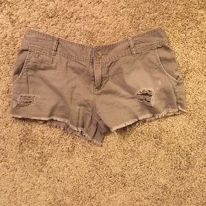 Distressed shorts
