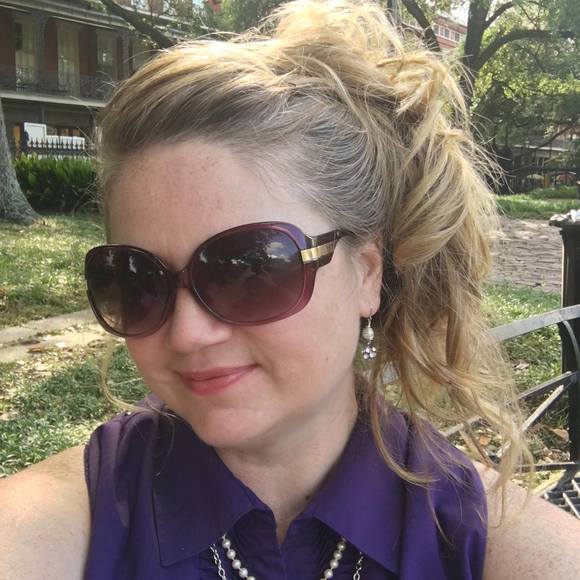 Meet your Posher, Kara