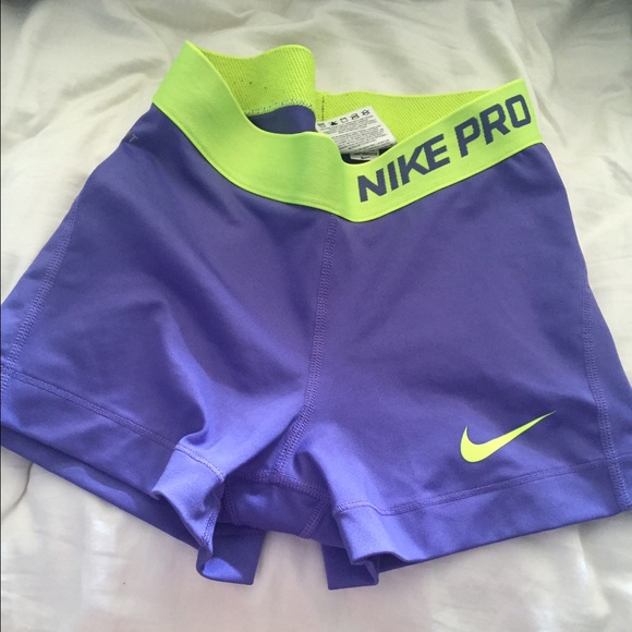 Nike spandex