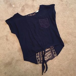 Short sleeve top