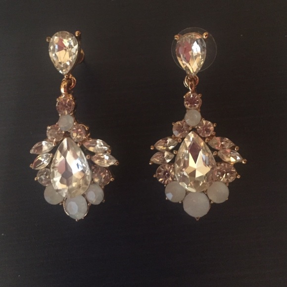 Drop earrings