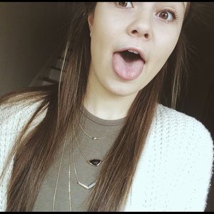 Meet your Posher, Jaclyn