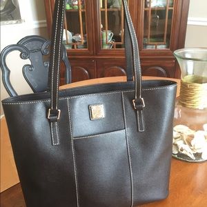 Dooney and Bourke Pebble Grain Lexington. 25% off