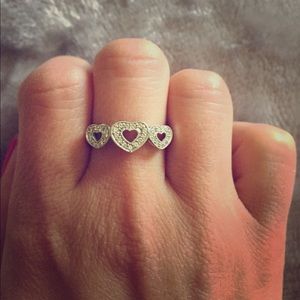 Diamond heart ring