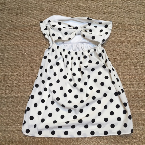 Polka dot strapless dress with open bow back - Picture 2 of 4