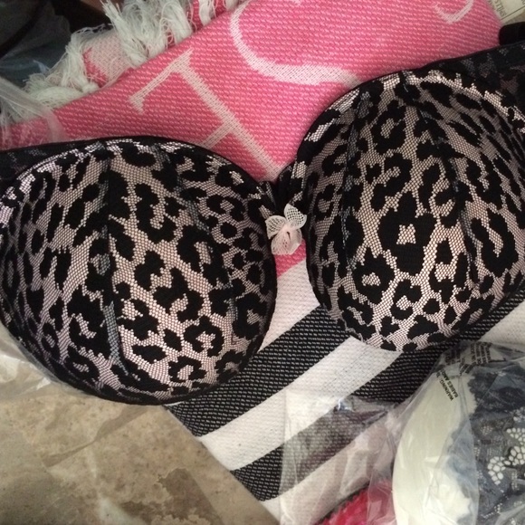 36DD Very Sexy Padded Demi Buste Coussine - Picture 2 of 3