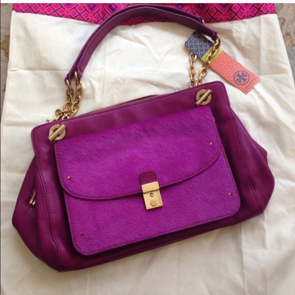 Tory Burch Handbags - Tory Burch Fuchsia Calf Hair Hand Bag