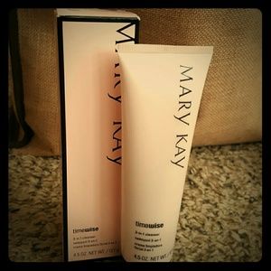 Mary Kay cleanser