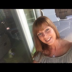 Meet your Posher, Gina