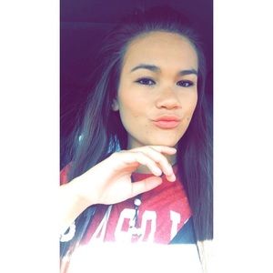 Meet your Posher, Maddie