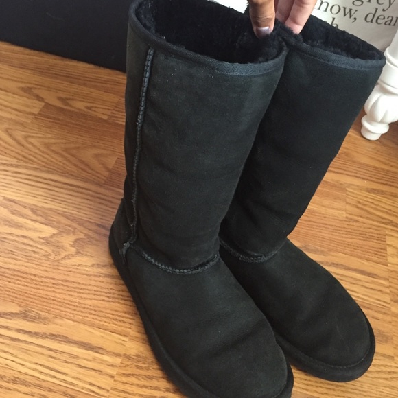 UGG Shoes - Authentic tall black uggs