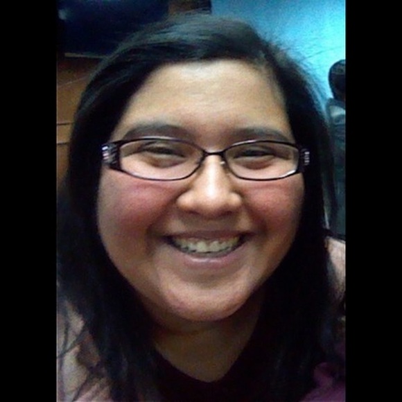 Meet your Posher, Jessica - Picture 1 of 1