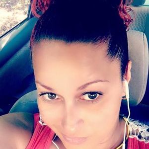 Meet your Posher, Lee