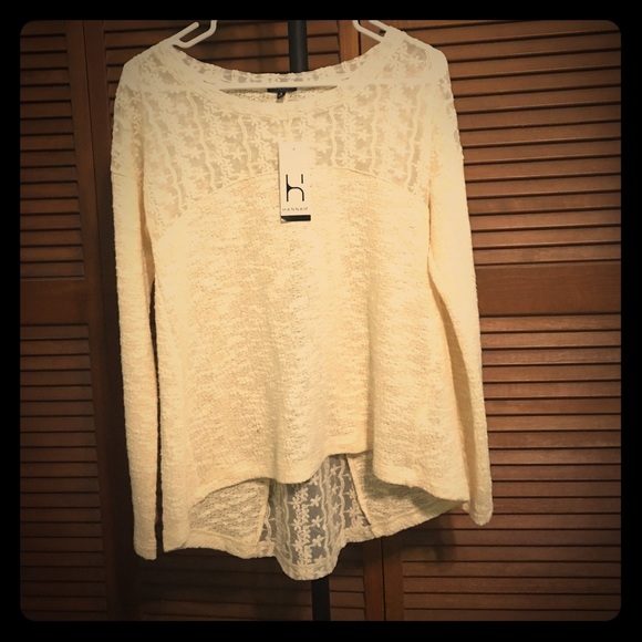 New with tags cream top
