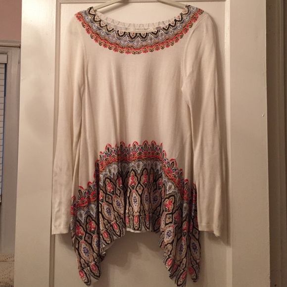 Anthropologie - lightweight printed sweater