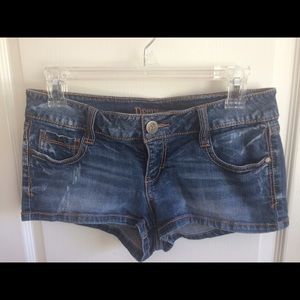 Decree jean shorts