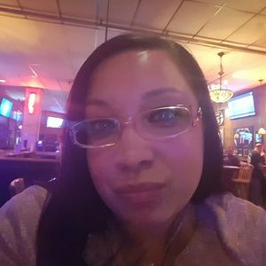 Meet your Posher, Veronica