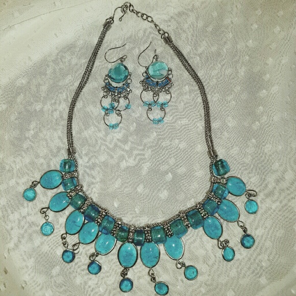 Earring and Necklace Set