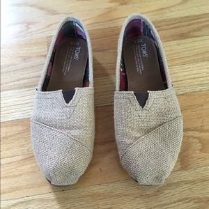 Toms Natural Burlap size 7.5
