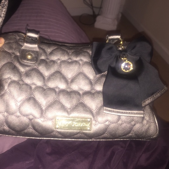 Betsey johnson purse