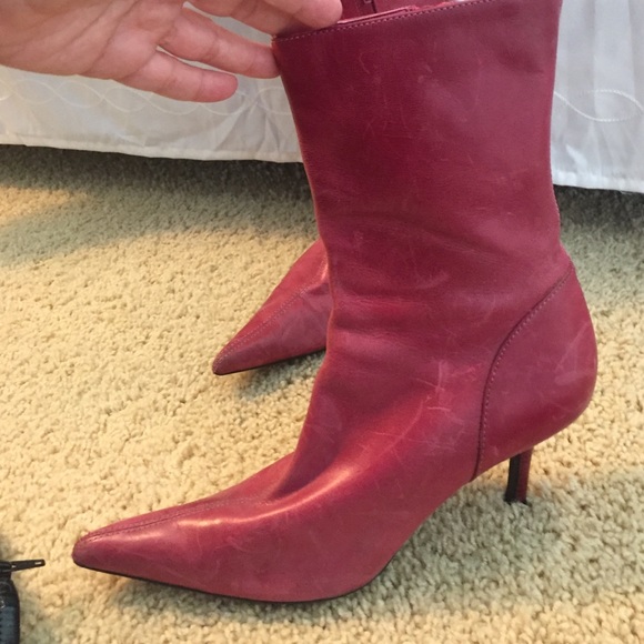 Steve Madden raspberry colored booties - Picture 3 of 4