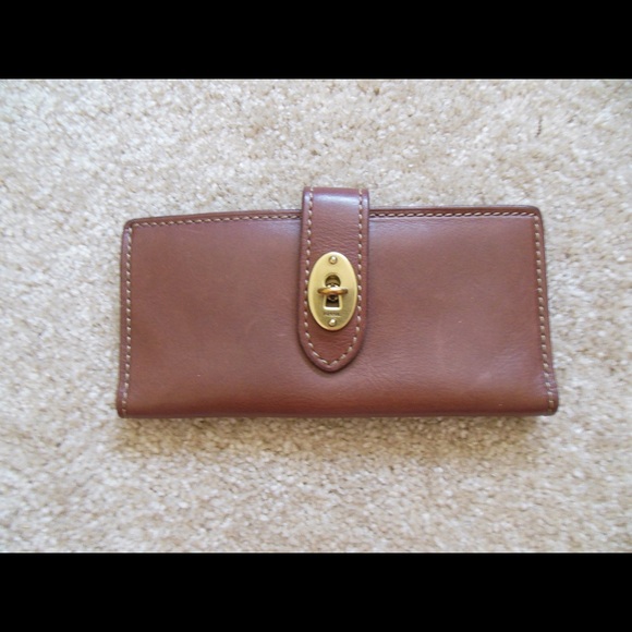 FOSSIL Wallet