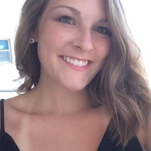 Meet your Posher, Courtney