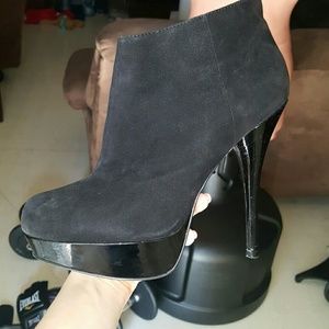Steve Madden platform booties