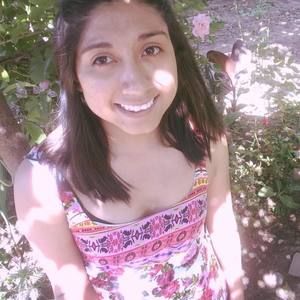 Meet your Posher, Crystal