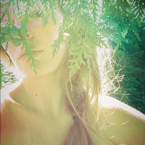 Meet your Posher, Lauren - Picture 1 of 1