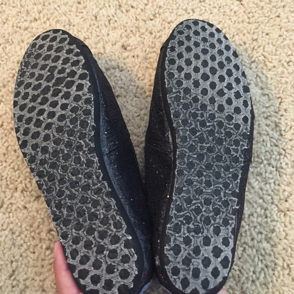 Toms Black Glittery slip ons - Picture 4 of 4