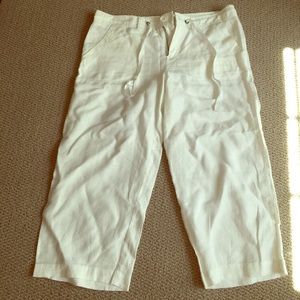 White linen capris