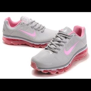 Nike Air Max grey and pink