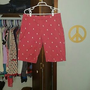 Pinkish seahorse Bermuda shorts 🍁Final Price🍁