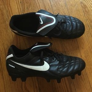 Nike Tiempo black cleats