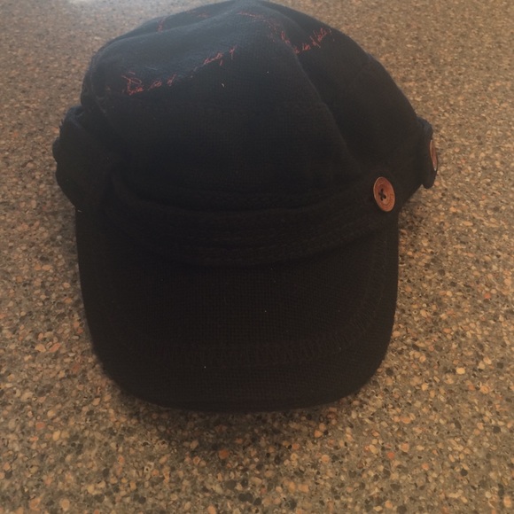 Adorable Diesel hat - never worn!