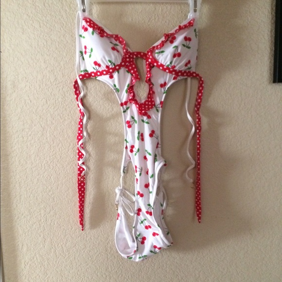 One piece bikini