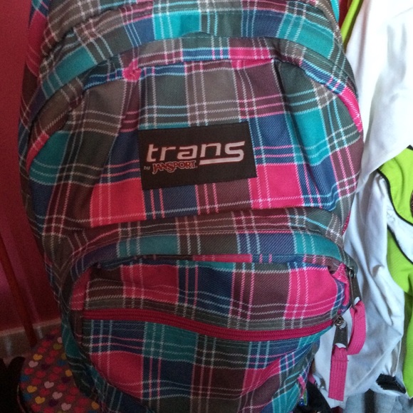 New condition backpack!! - Picture 3 of 3