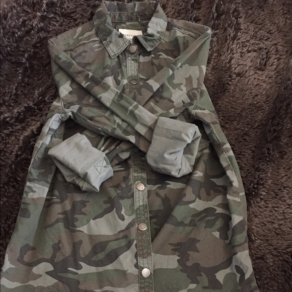 Forever 21 Button Up