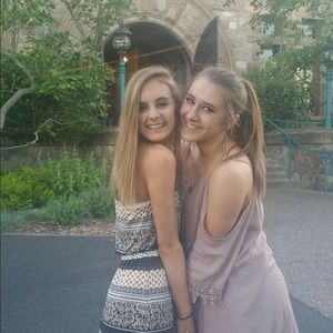 Meet your Posher, Skylar