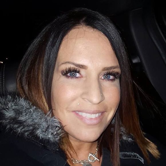 Meet your Posher, Courtney