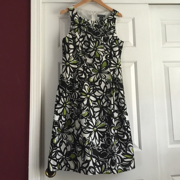 Women's size 12 flower dress