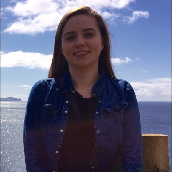 Meet your Posher, Courtney